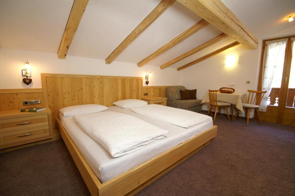 Garni Tofana Hotel Corvara In Badia Ruang foto